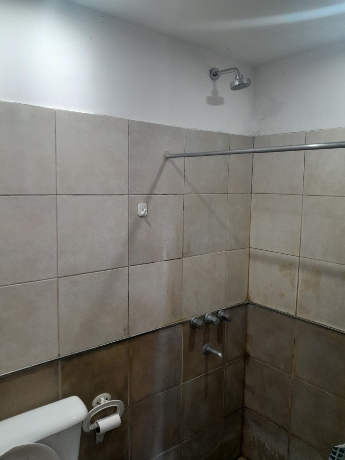 Casa en PH, 3 Amb. C/Patio. Zona Villa Loudes