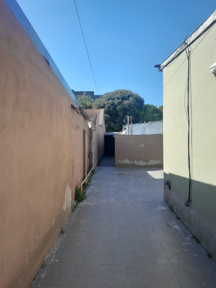 Casa en PH, 3 Amb. C/Patio. Zona Villa Loudes