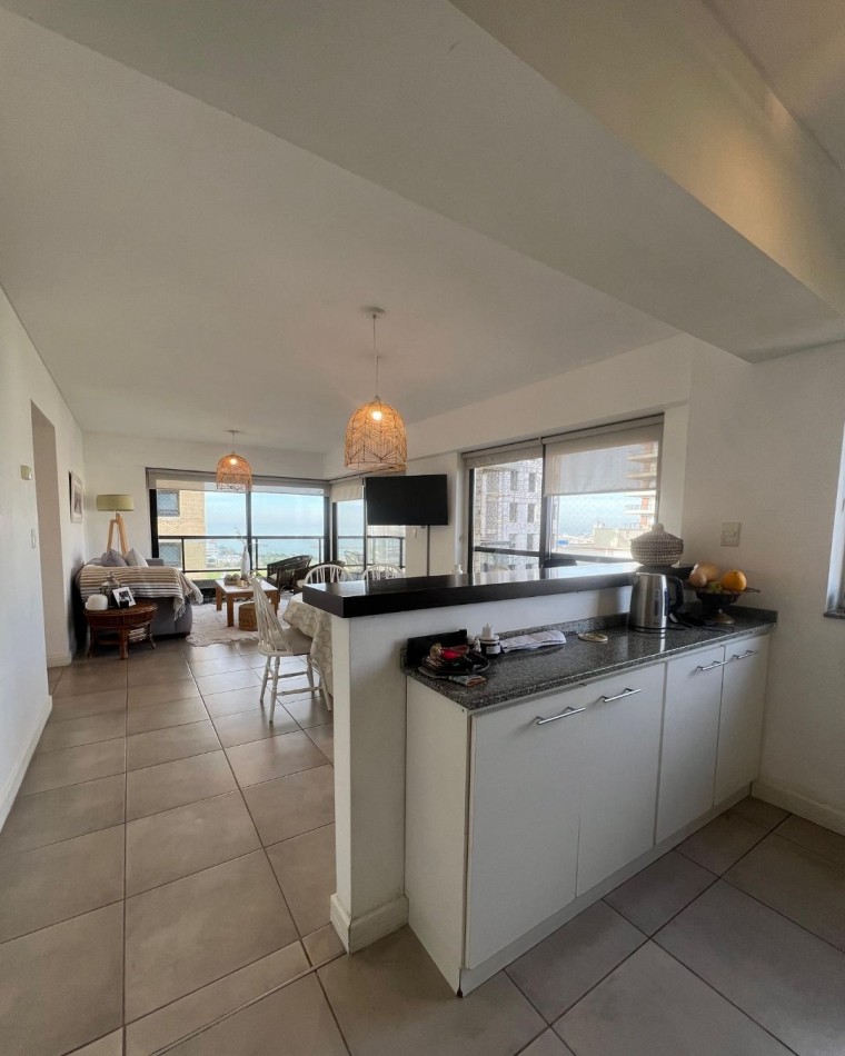4 Ambientes, C/Coch. Edif. Torres del Golf. Playa Grande