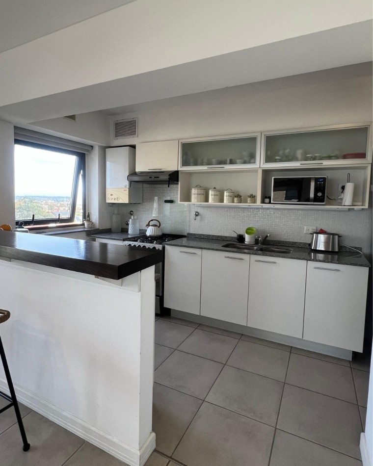 4 Ambientes, C/Coch. Edif. Torres del Golf. Playa Grande