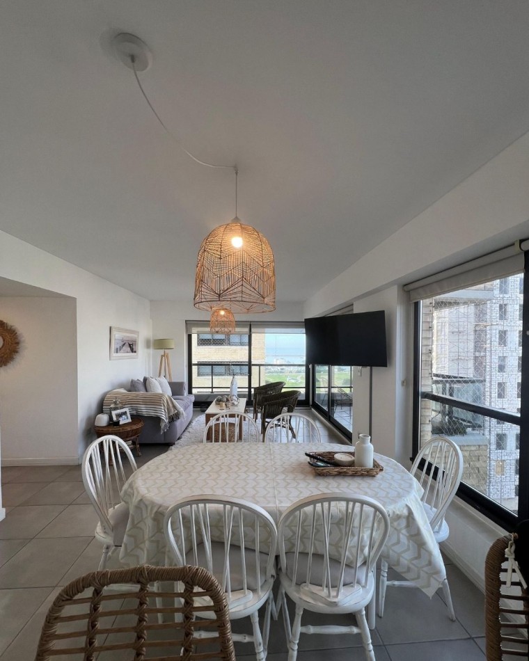 4 Ambientes, C/Coch. Edif. Torres del Golf. Playa Grande
