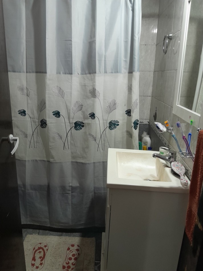 Casa 3 Ambientes con Dto. al frente, mismo lote. El Gaucho