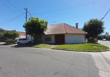 Chalet 3 Amb. Garaje doble, quincho. Villa Primera