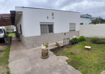 Casa americana 120M2 cub. 3 Amb. 2 baños, garaje, parque. Barrio El Tejado 