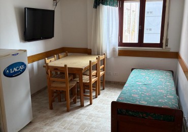 Departamento 2 Amb. Coch. Piscina y parrilla. Mar de Ajo