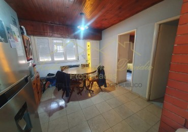 PH 3 Ambientes, patio, quincho, Coch. Barrio Sta. Monica